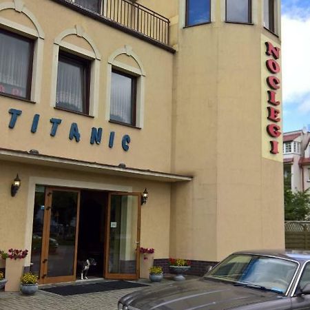 לינה וארוחת בוקר Władysławowo Titanic מראה חיצוני תמונה