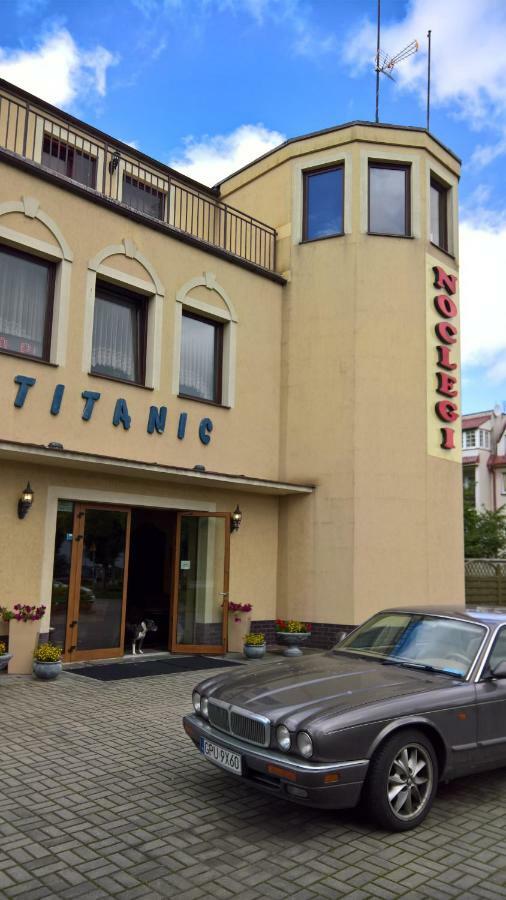 לינה וארוחת בוקר Władysławowo Titanic מראה חיצוני תמונה